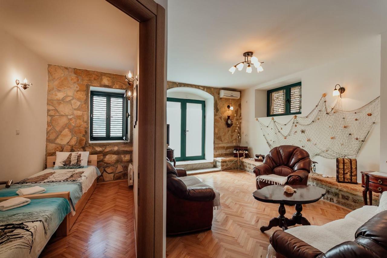 Stone House Herceg Novi Esterno foto